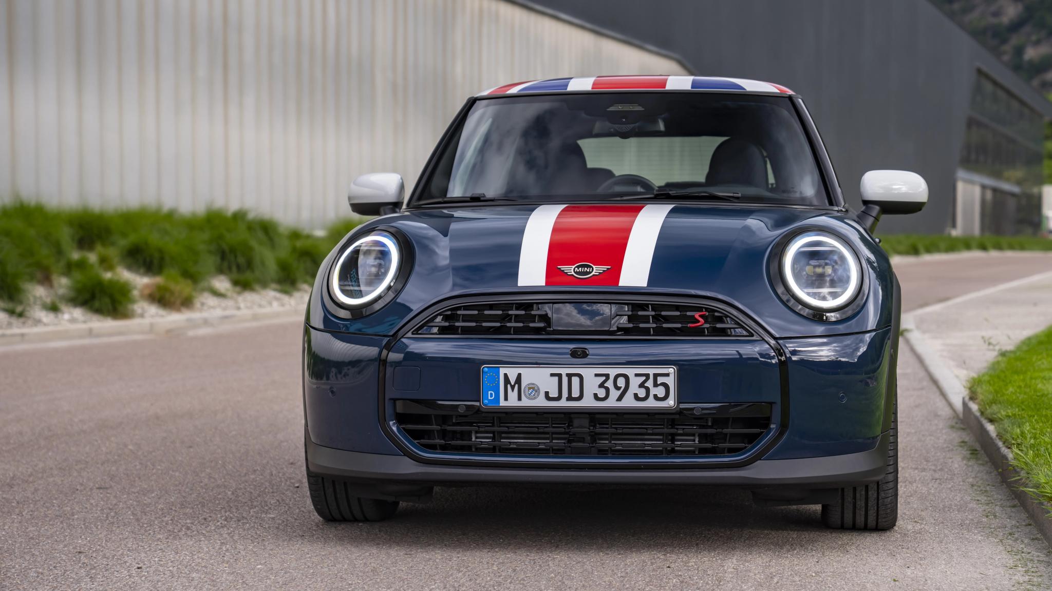  2026 MINI Cooper Oxford Edition limited to just 40 units in Australia - Image 3