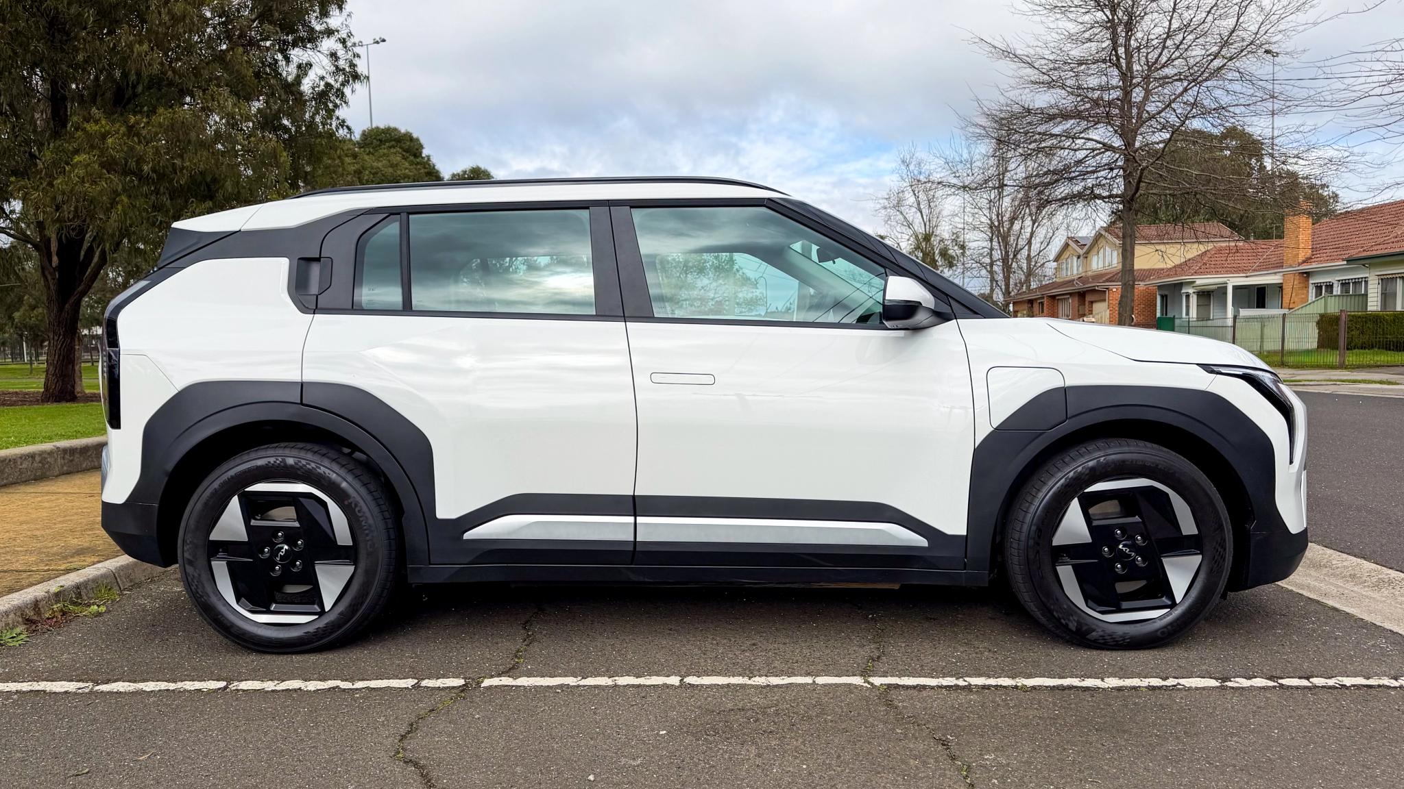 2026 Kia EV3 review - Image 2