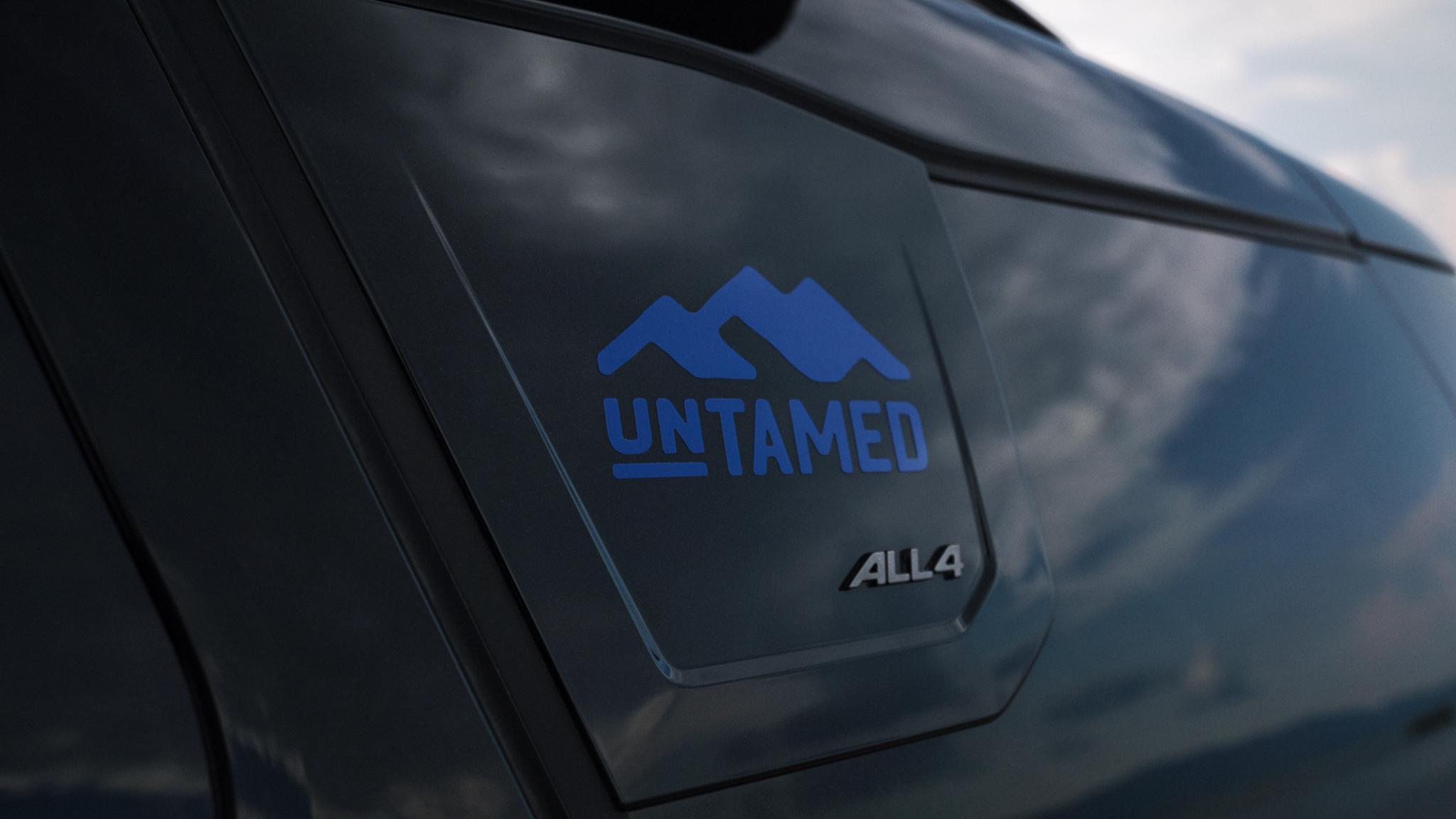 Mini Countryman Untamed Edition badge