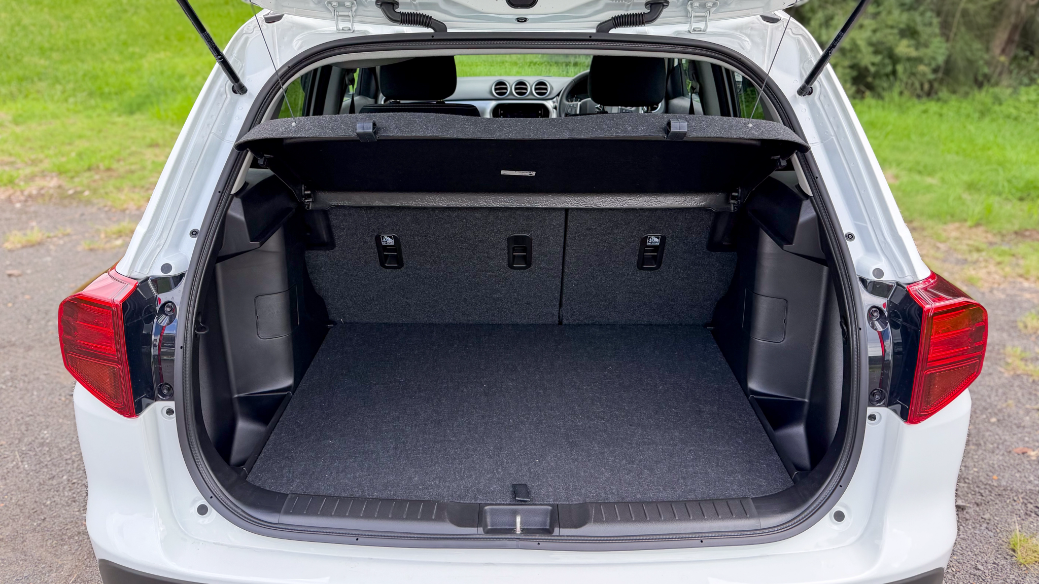 2026 Suzuki Vitara Hybrid Boot