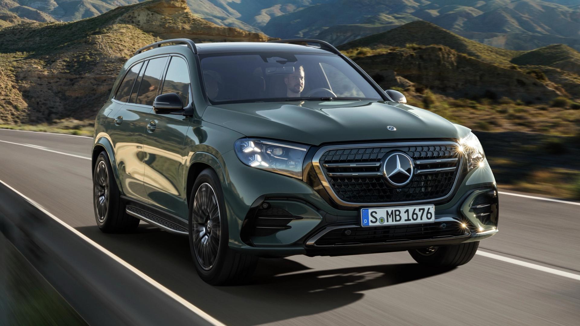 Mercedes-Benz GLS facelift revealed with flat-plane V8 and Superscreen now standard