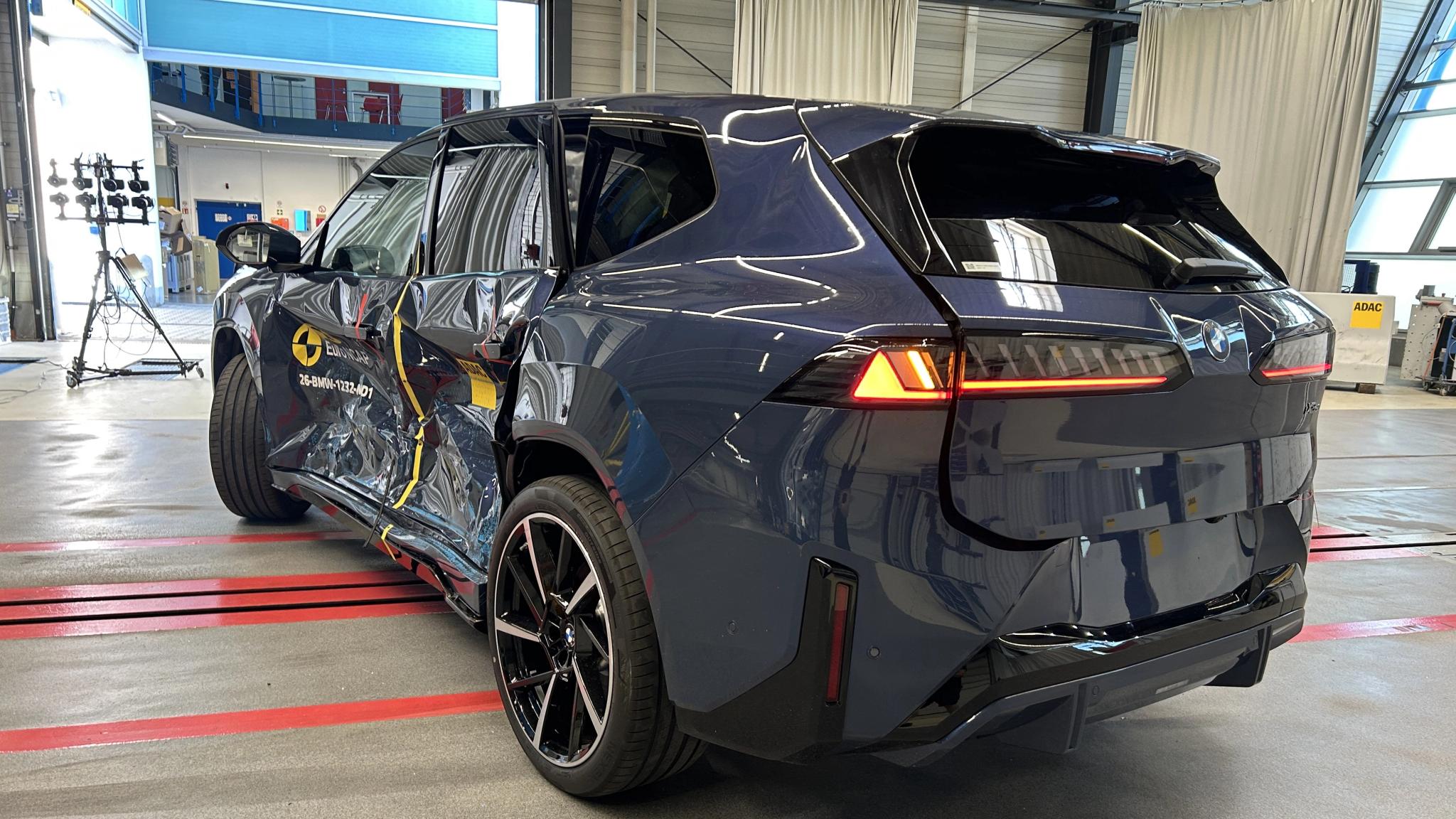 BMW iX3 first to five stars under ANCAP rules that punish annoying tech - Image 3