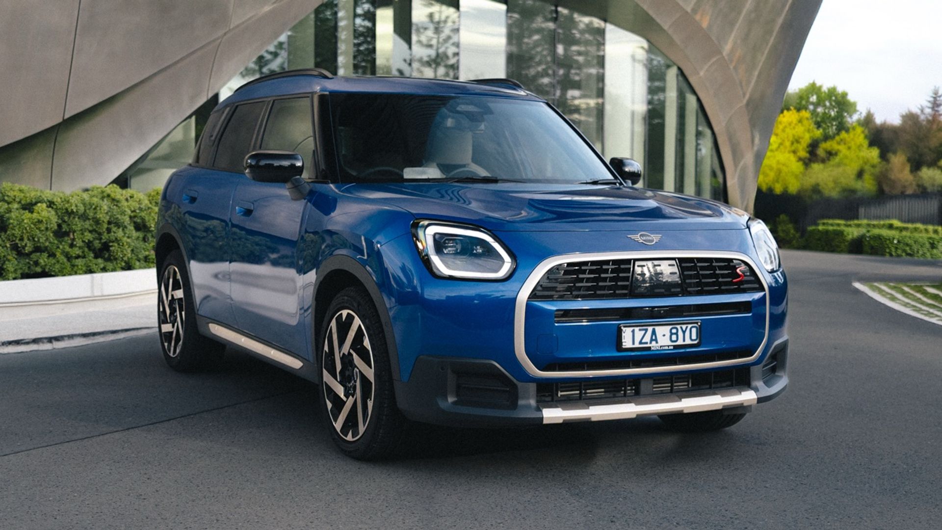 Mini Countryman gains mild-hybrid power and longer electric range