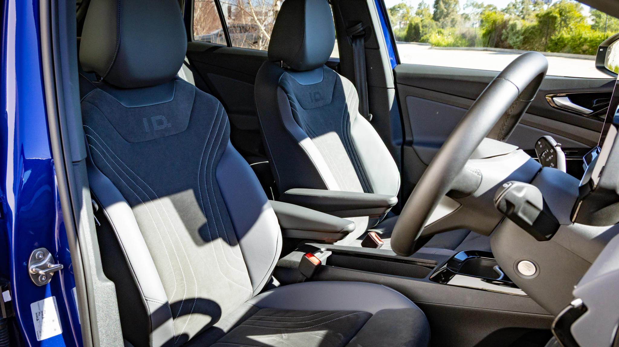 2026 Volkswagen ID.4 Pro front seats