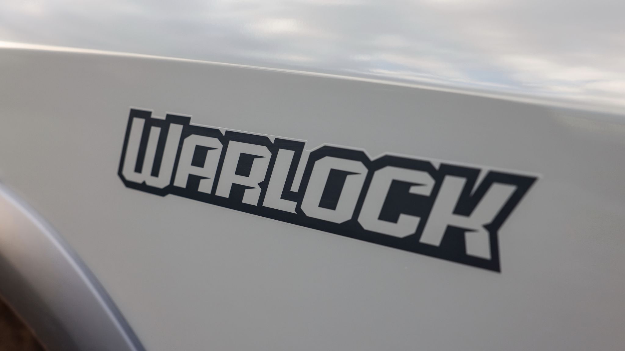 Ram 2500 Warlock HEMI V8 badge