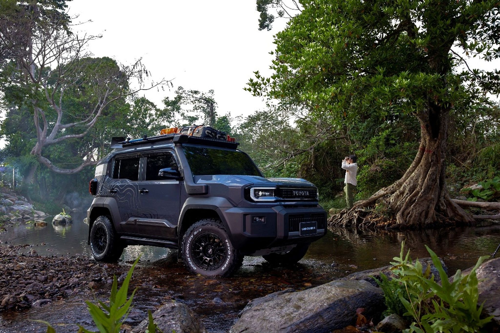 Toyota reveals four custom FJ Cruisers it has no plans to sell - Image 4