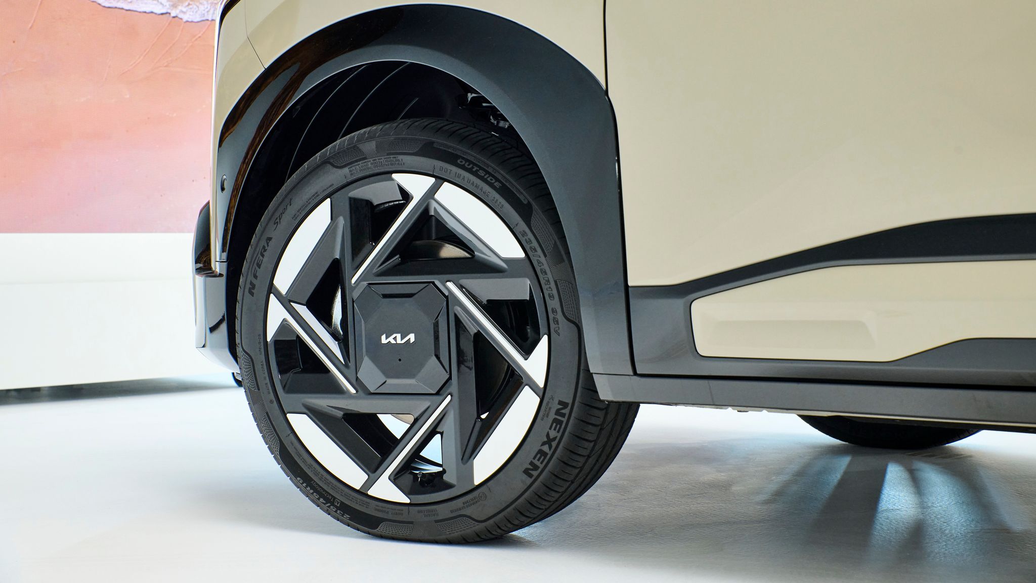 2027 Kia Seltos goes hybrid-only in Australia from late 2026 - Image 4