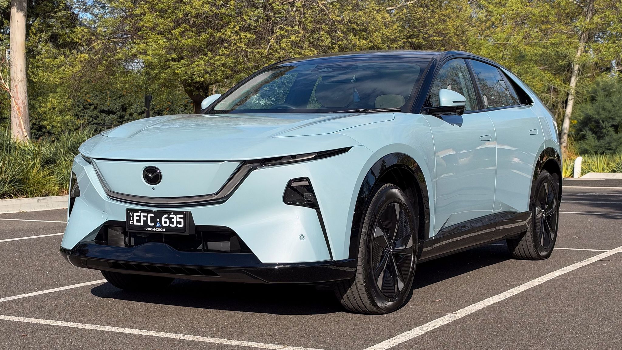 2027 Mazda CX-6e front three quarter