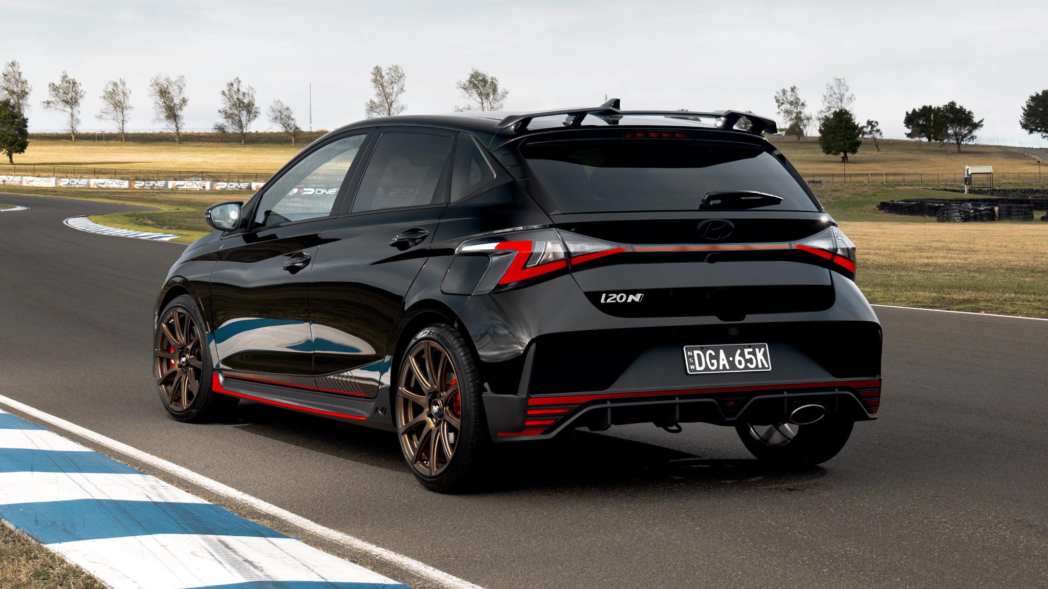 Hyundai farewells the i20 N with a limited 100 car Shadow Edition - Image 3
