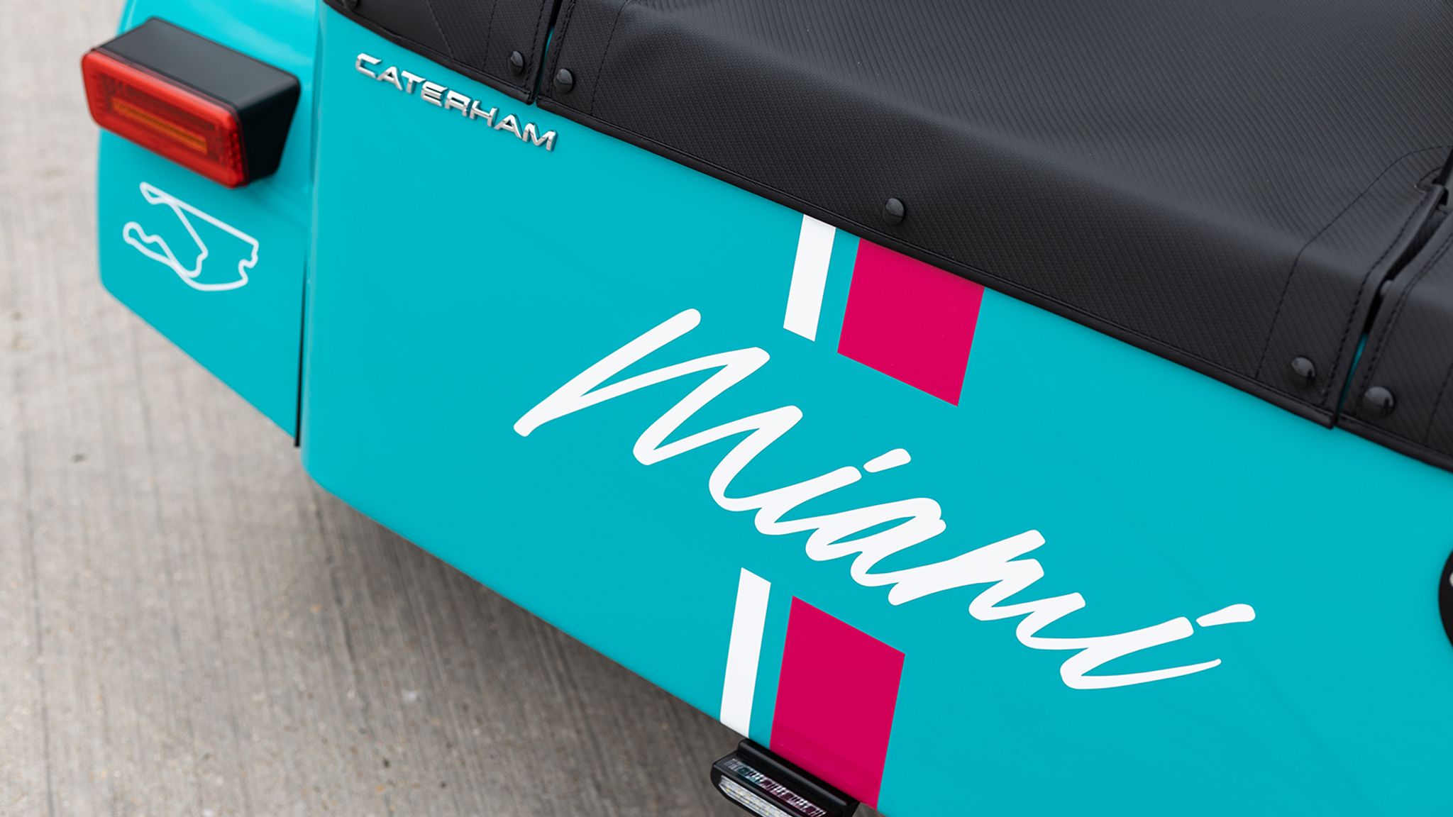 Caterham reveals 12-unit Seven Miami Special Edition for F1 race weekend - Image 6