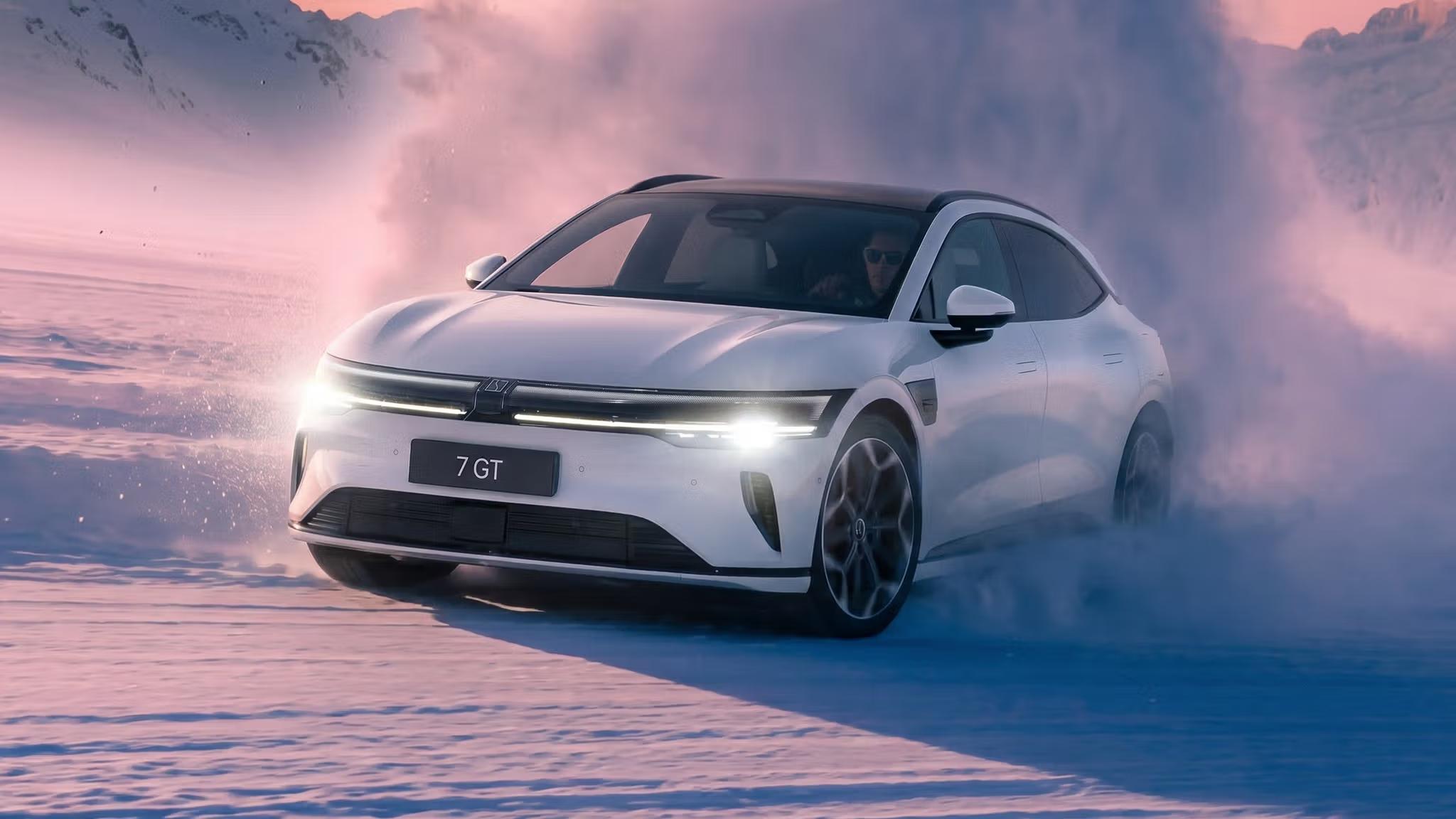 Zeekr 7GT On Ice