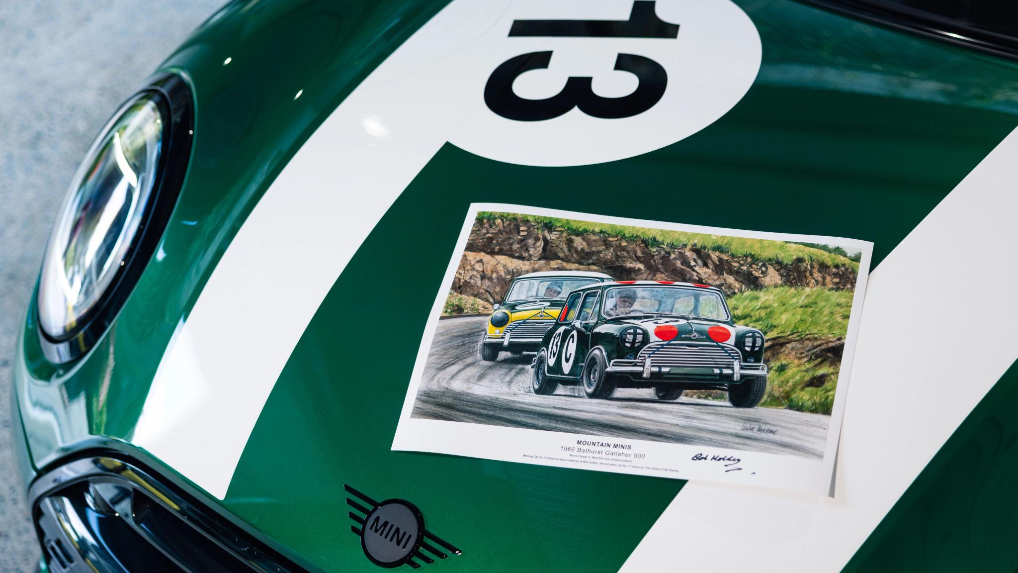 Mini Lucky 13 Edition in British Racing Green