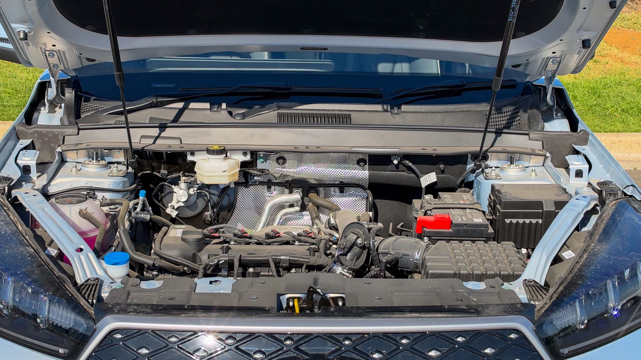 2026 Chery Tiggo 4 engine under bonnet