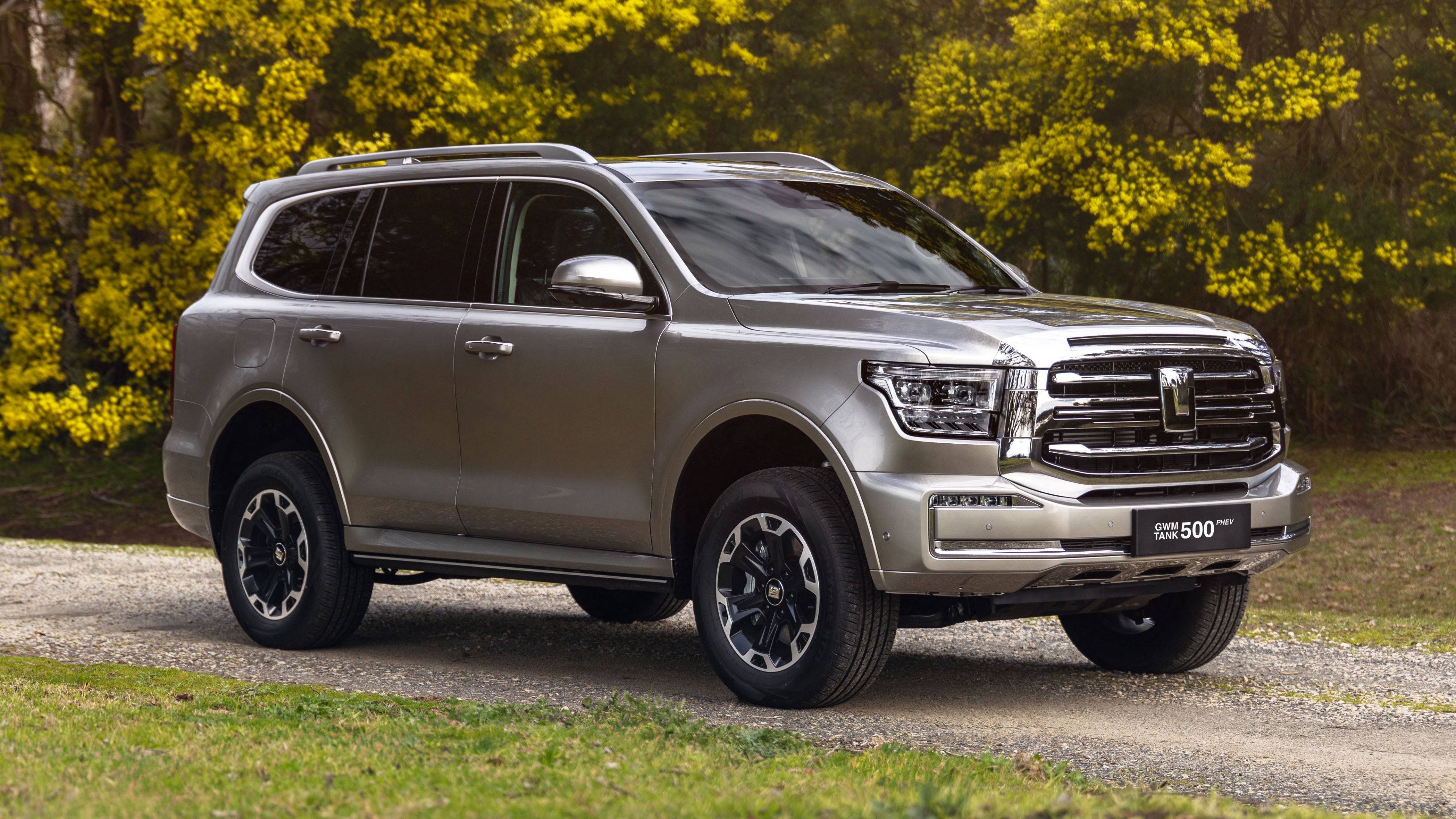 GWM Tank 500 Hi4-T PHEV gets Aussie tune and 220V outlet
