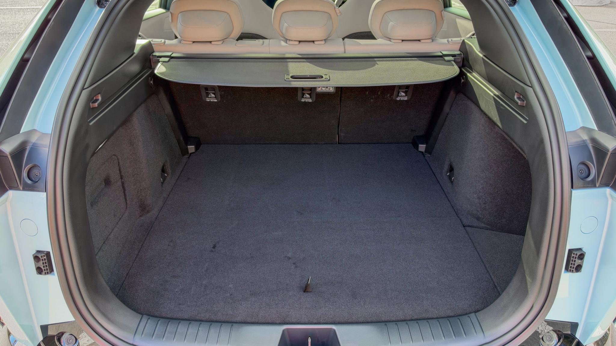 2027 Mazda CX-6e boot space