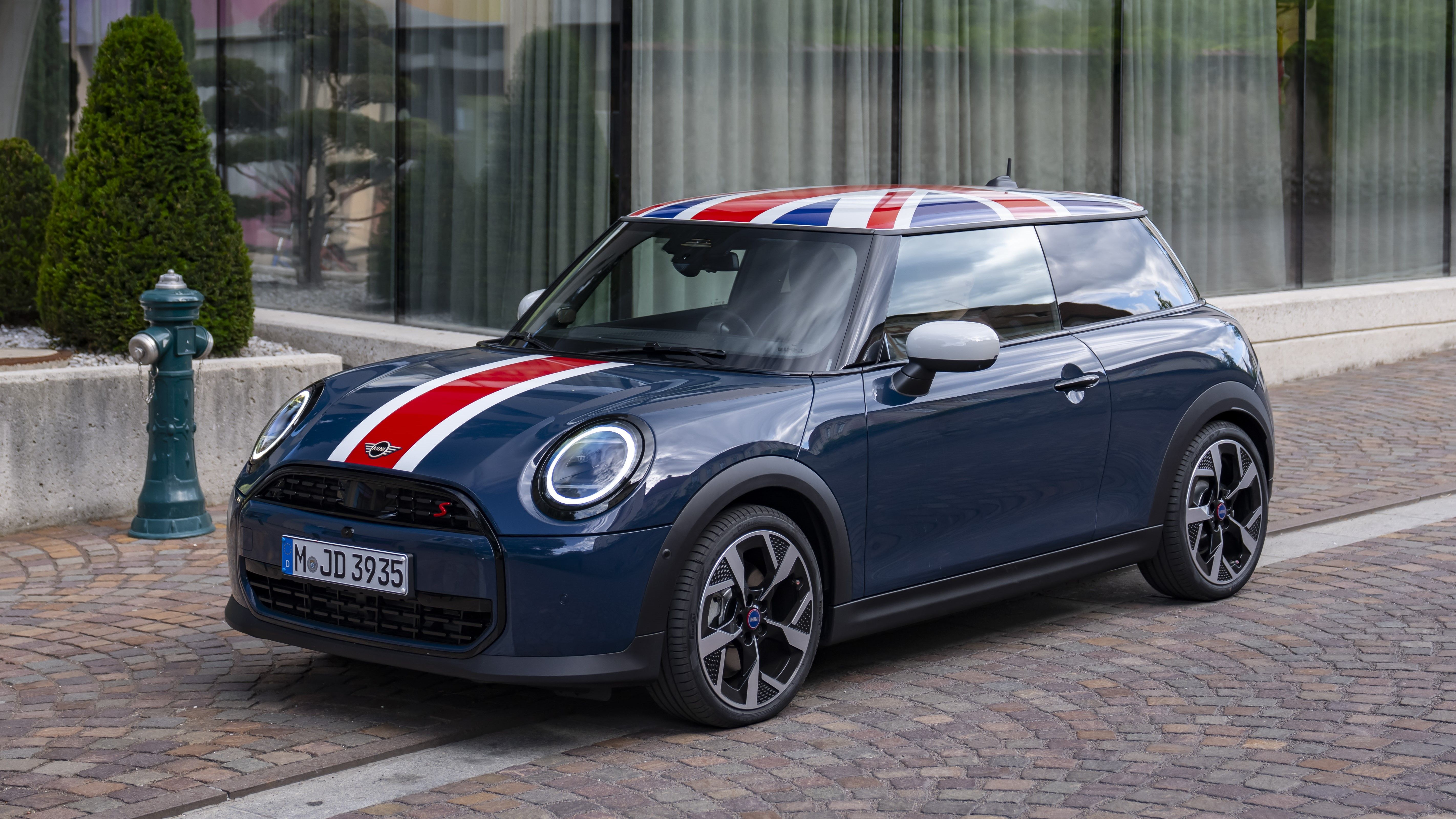  2026 MINI Cooper Oxford Edition limited to just 40 units in Australia