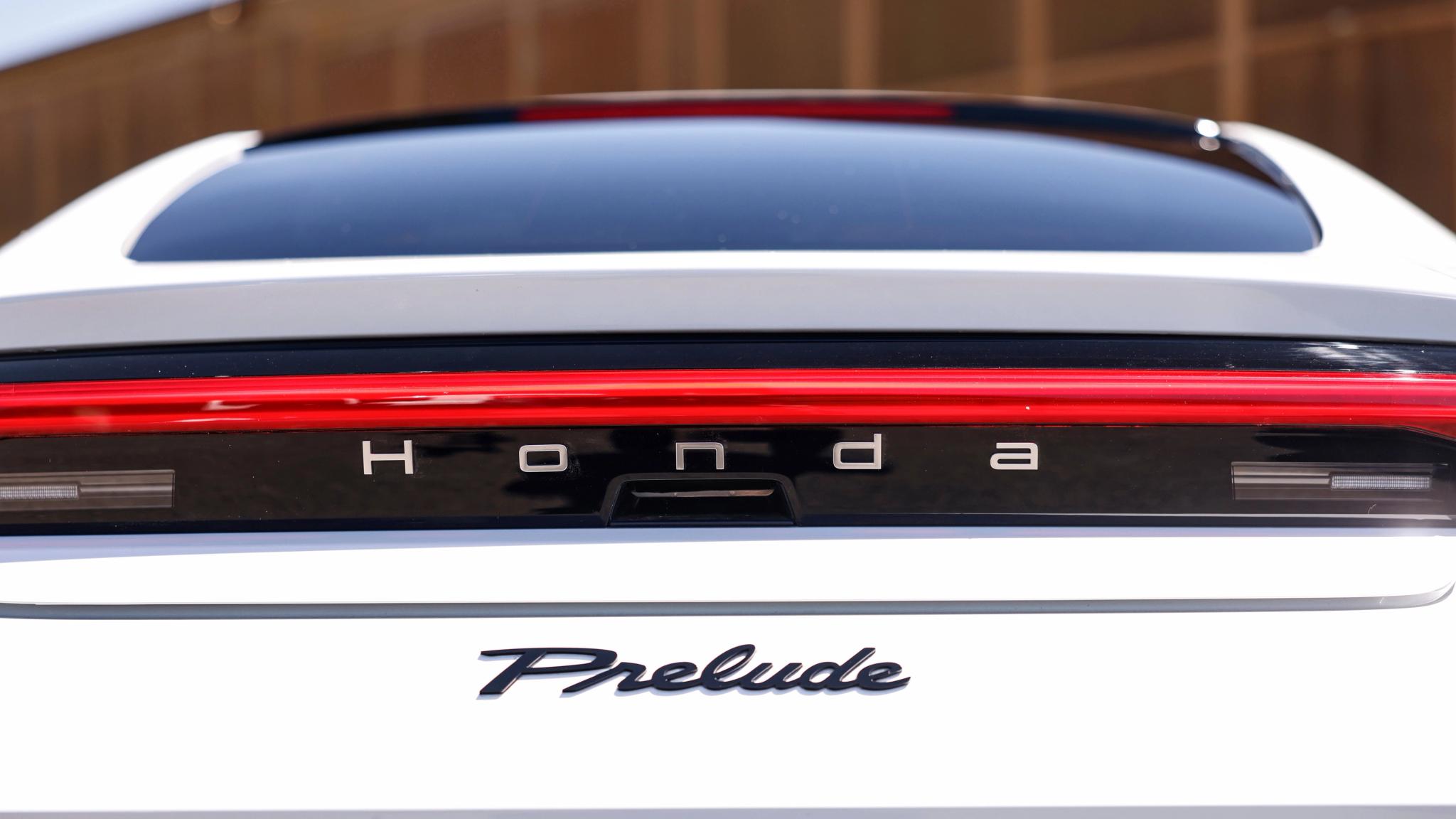 Honda Prelude rear