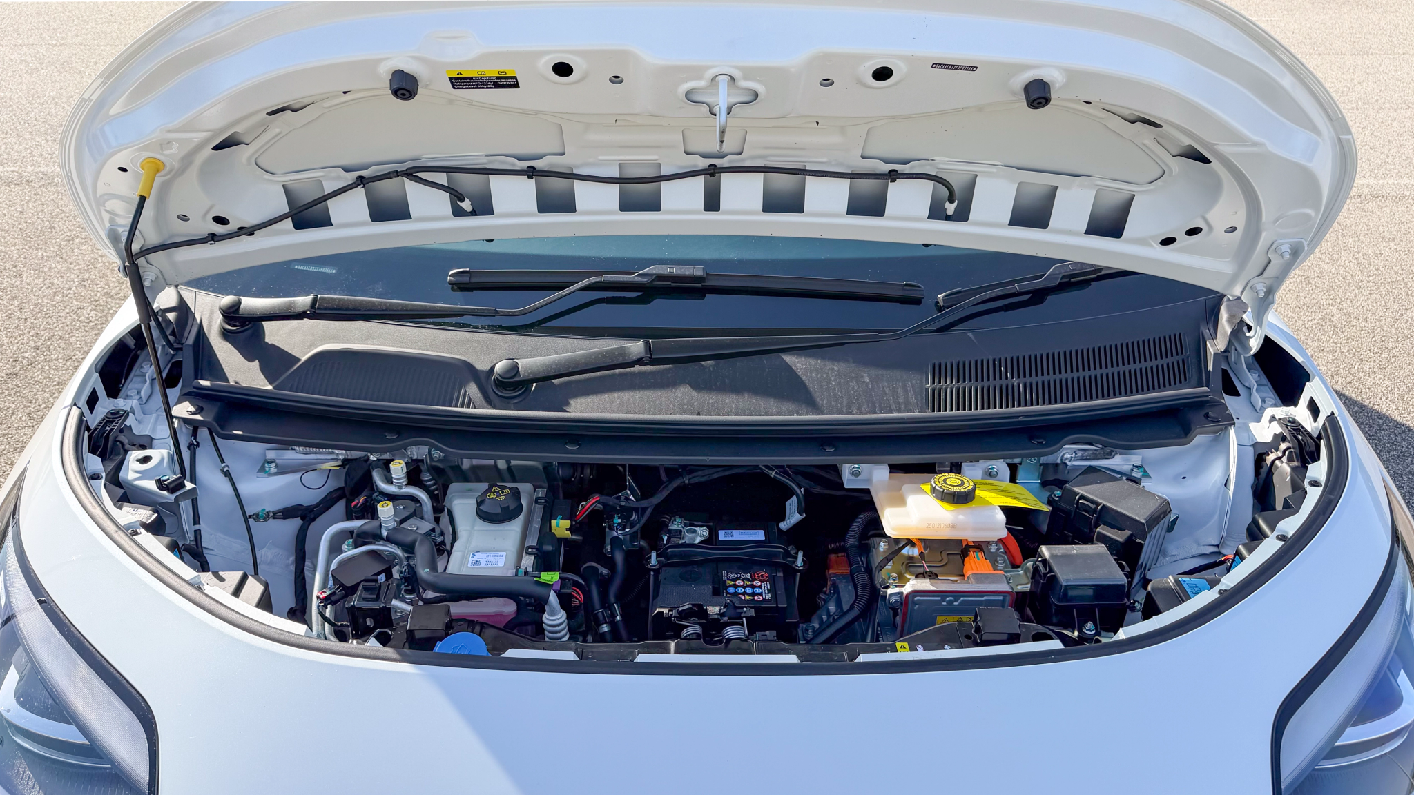 GAC Aion UT Under Bonnet