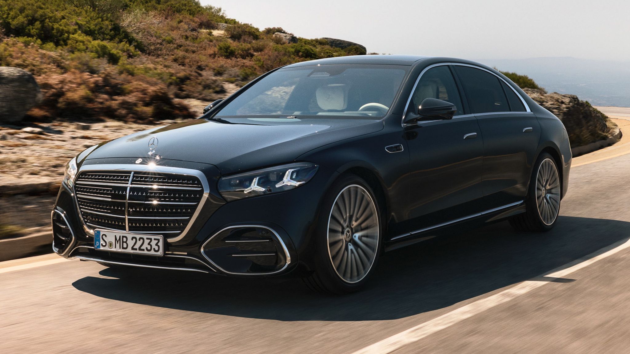 2027 Mercedes-Benz S-Class front three quarter