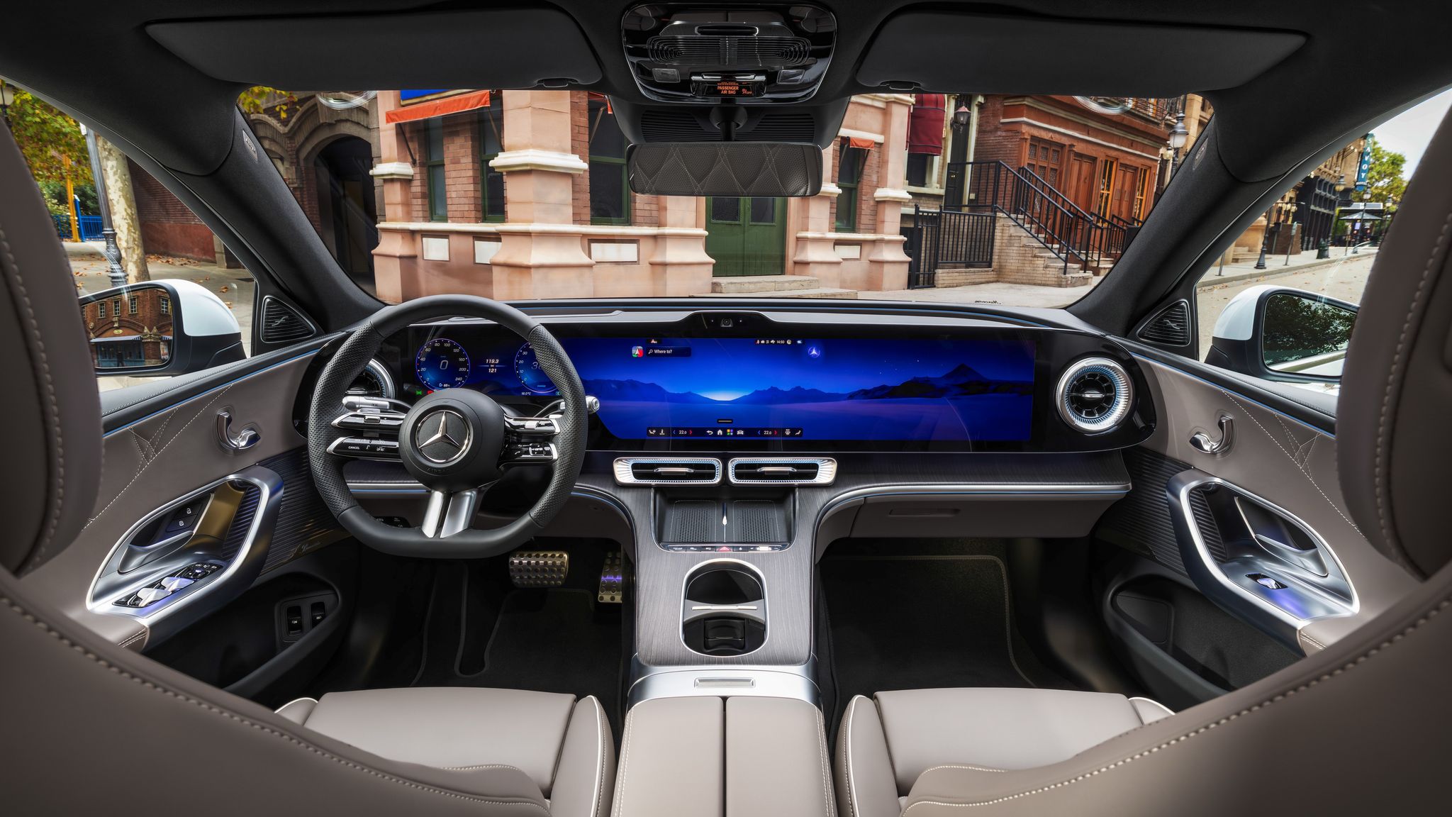 Mercedes-Benz C-Class electric interior