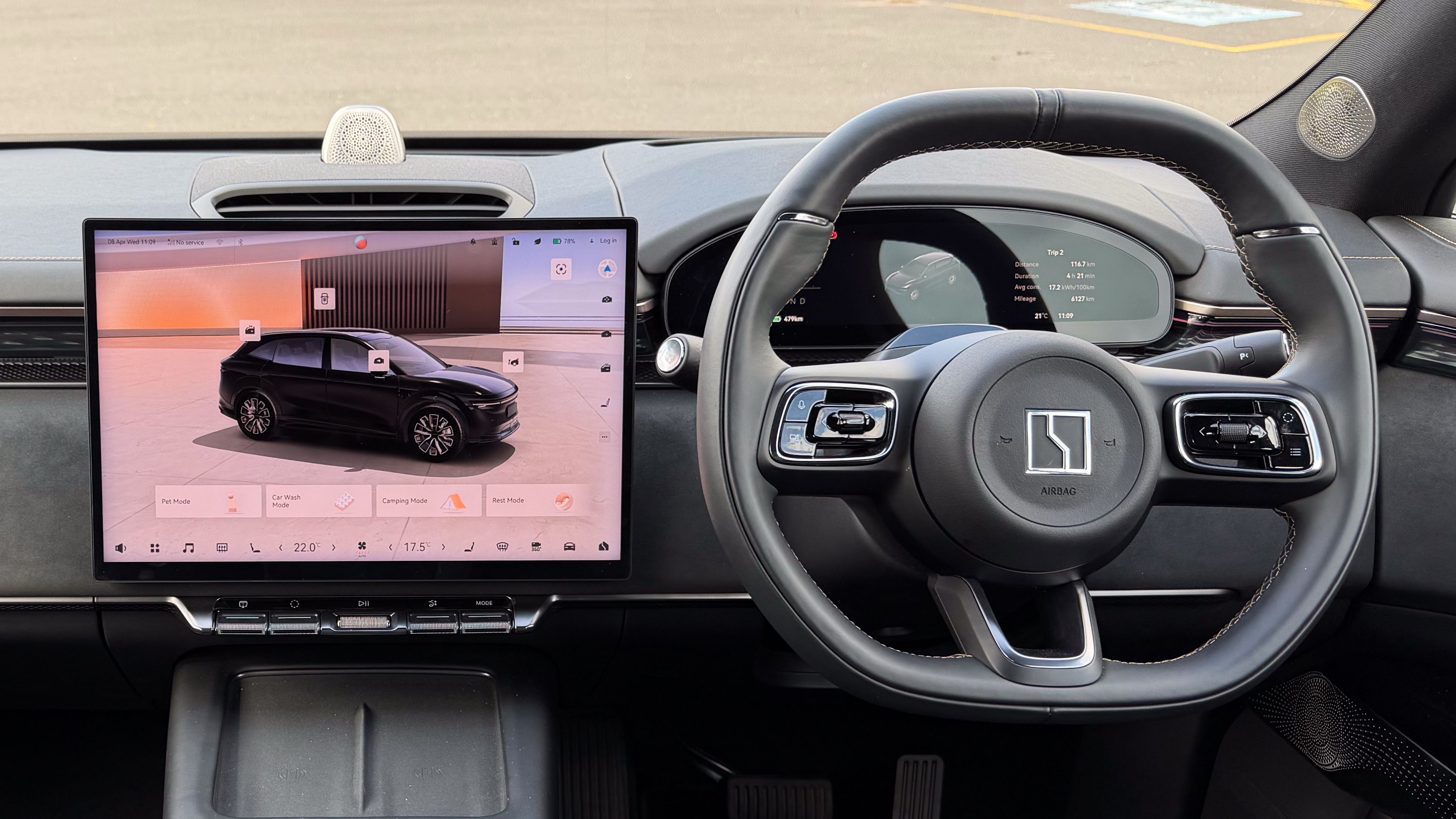 Zeekr 7X scores its first OTA update with smarter parking and digital key