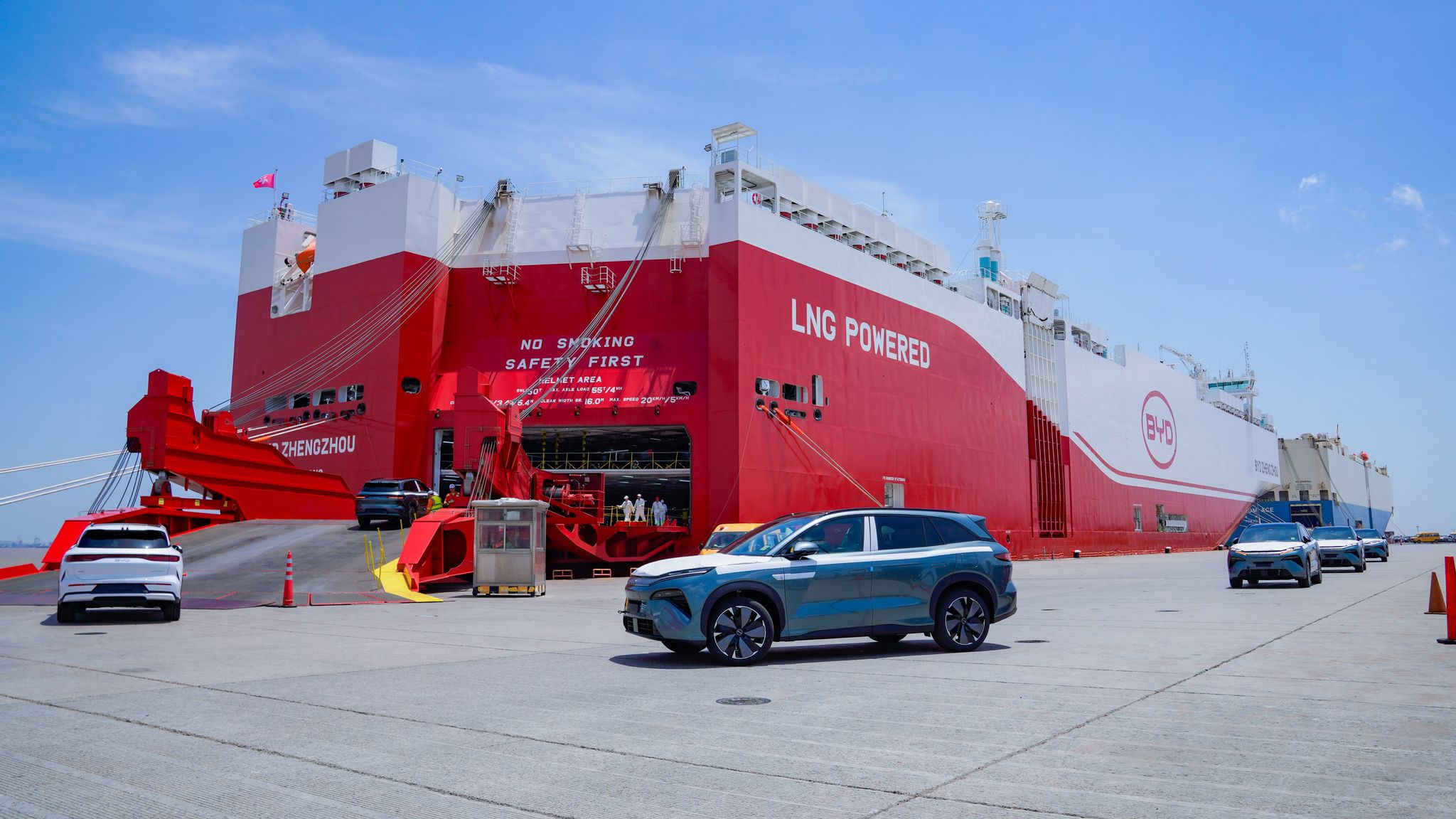 BYD sends 5,000 new energy vehicles to Australia on its own ship - Image 5