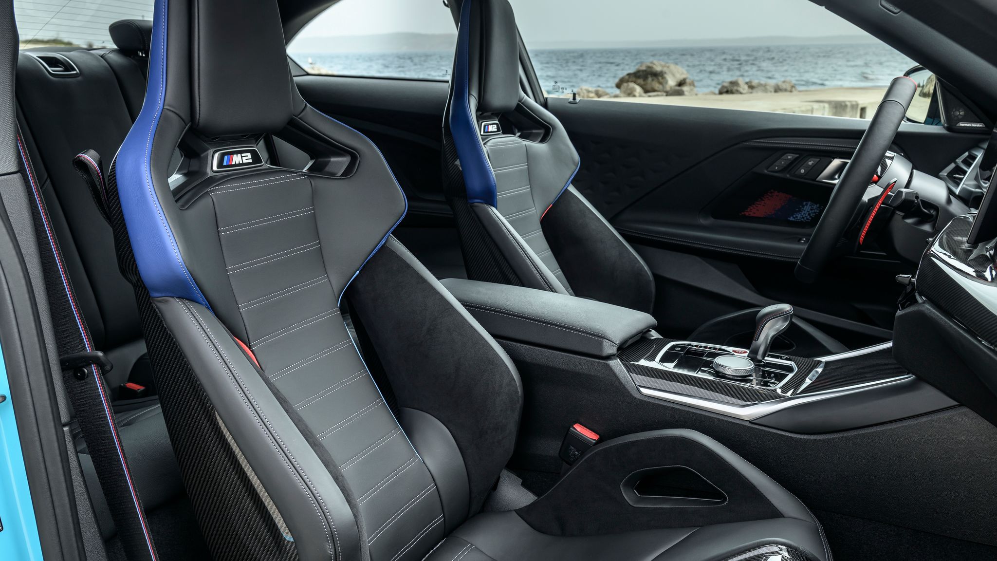 BMW M2 xDrive adds all-wheel drive and a 3.7-second sprint - Image 5