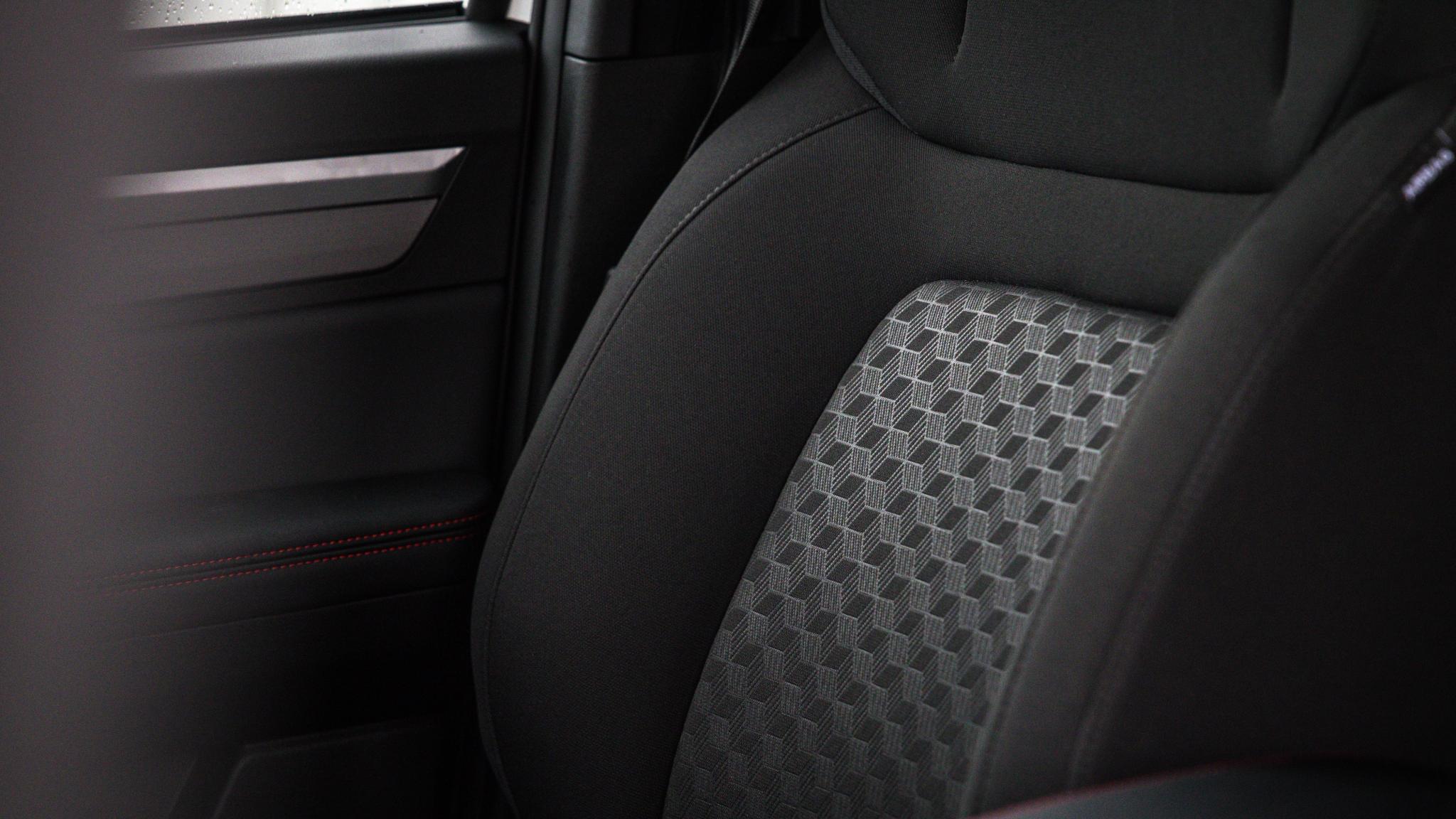 JAC T9 Tradepro cab-chassis starts from $38,990 with a free tray  - Image 4