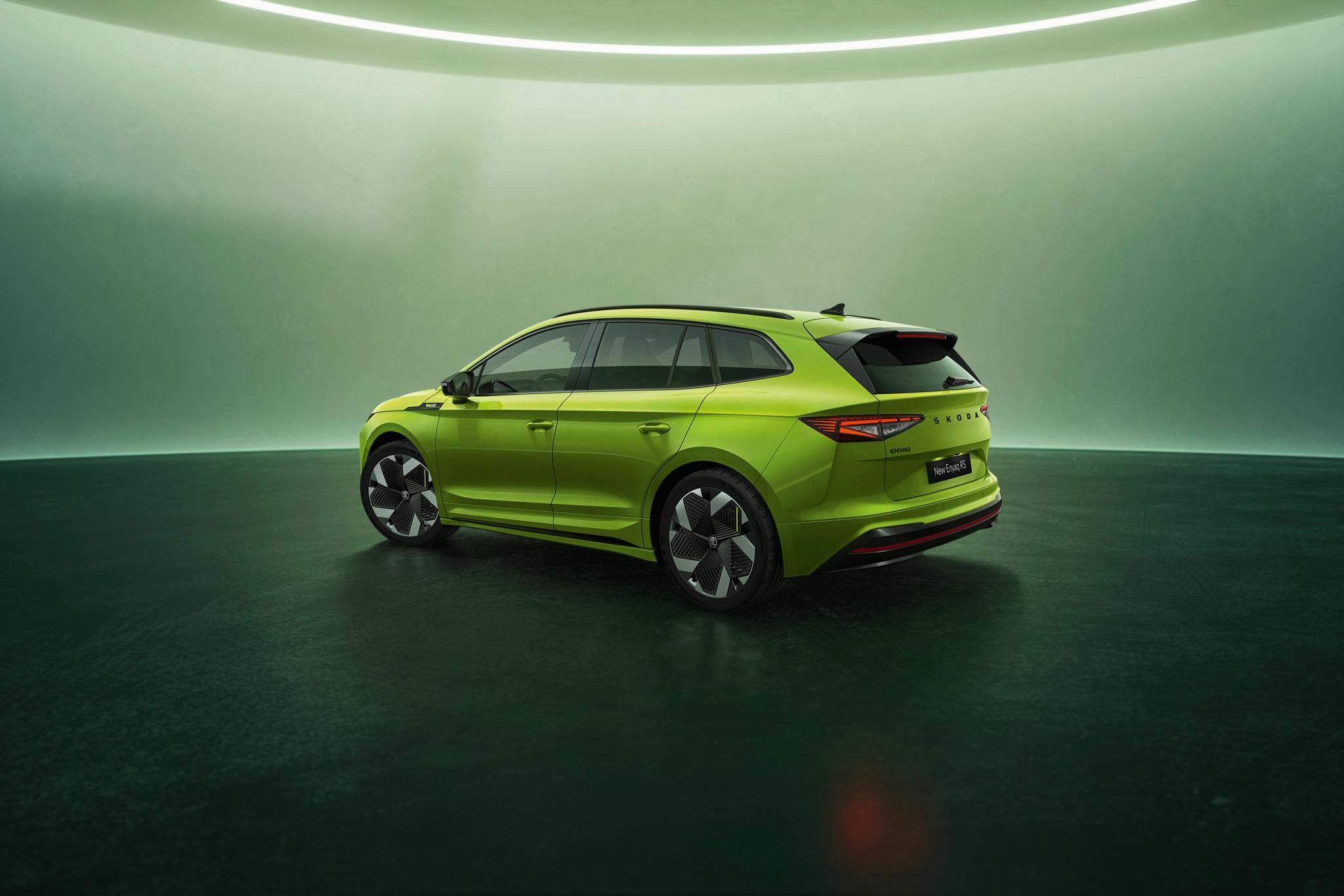 2026 Skoda Enyaq RS arrives with lower price and bigger battery - Image 3