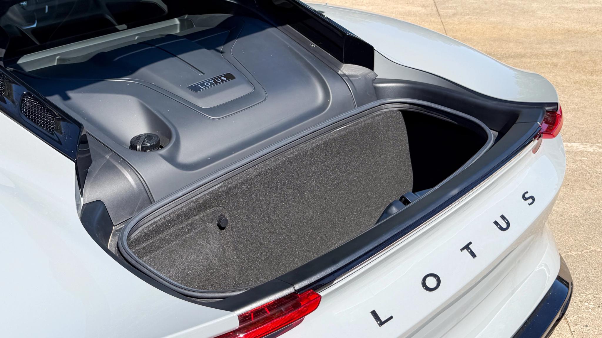 2026 Lotus Emira Turbo SE review - Image 5