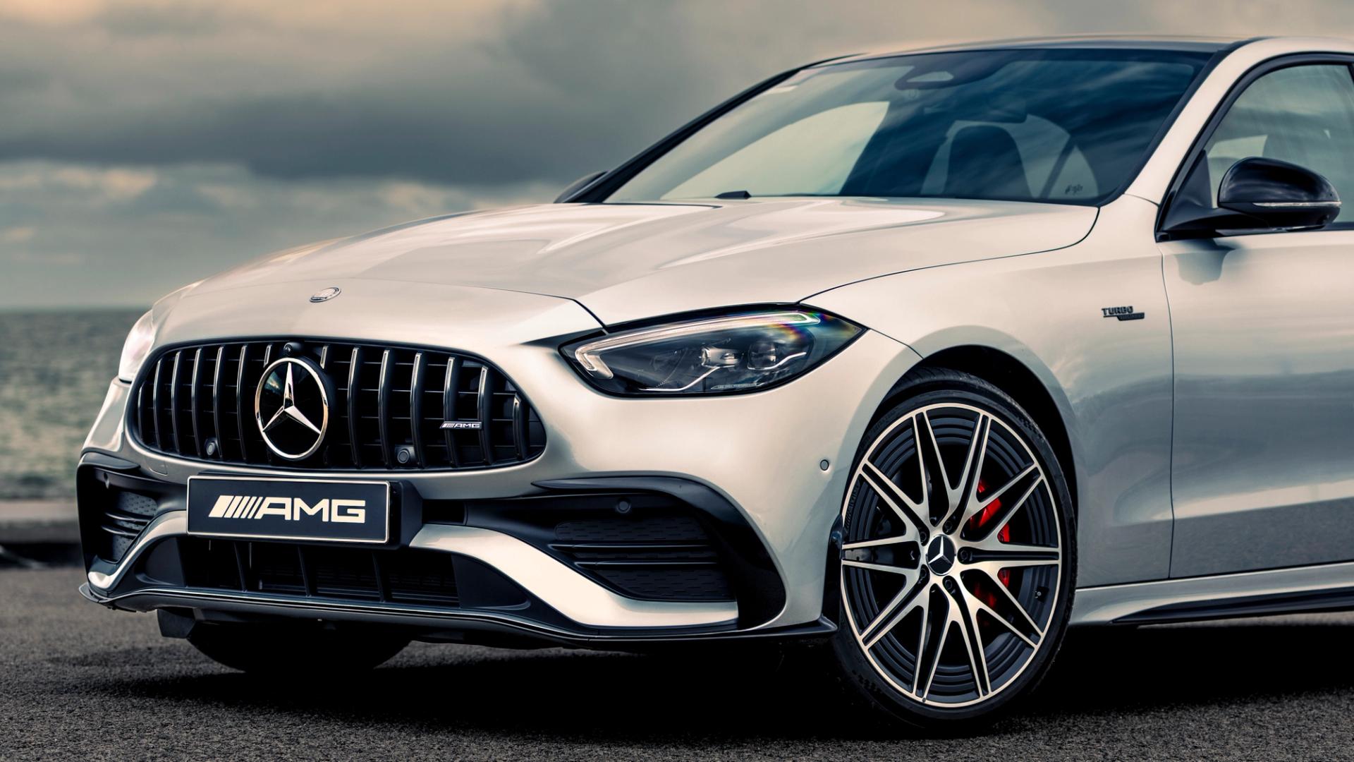 Mercedes-AMG C43 Edition R+ undercuts standard C43 with extra kit