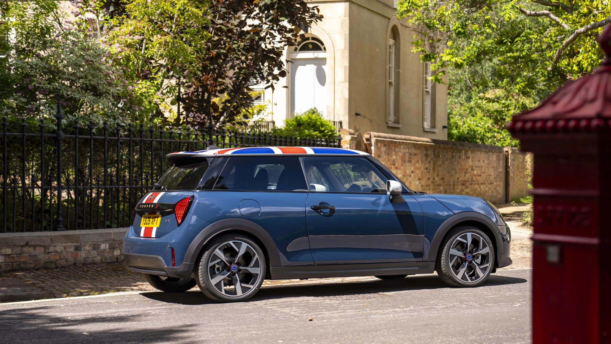 2026 MINI Cooper Oxford Edition limited to just 40 units in Australia - Image 5