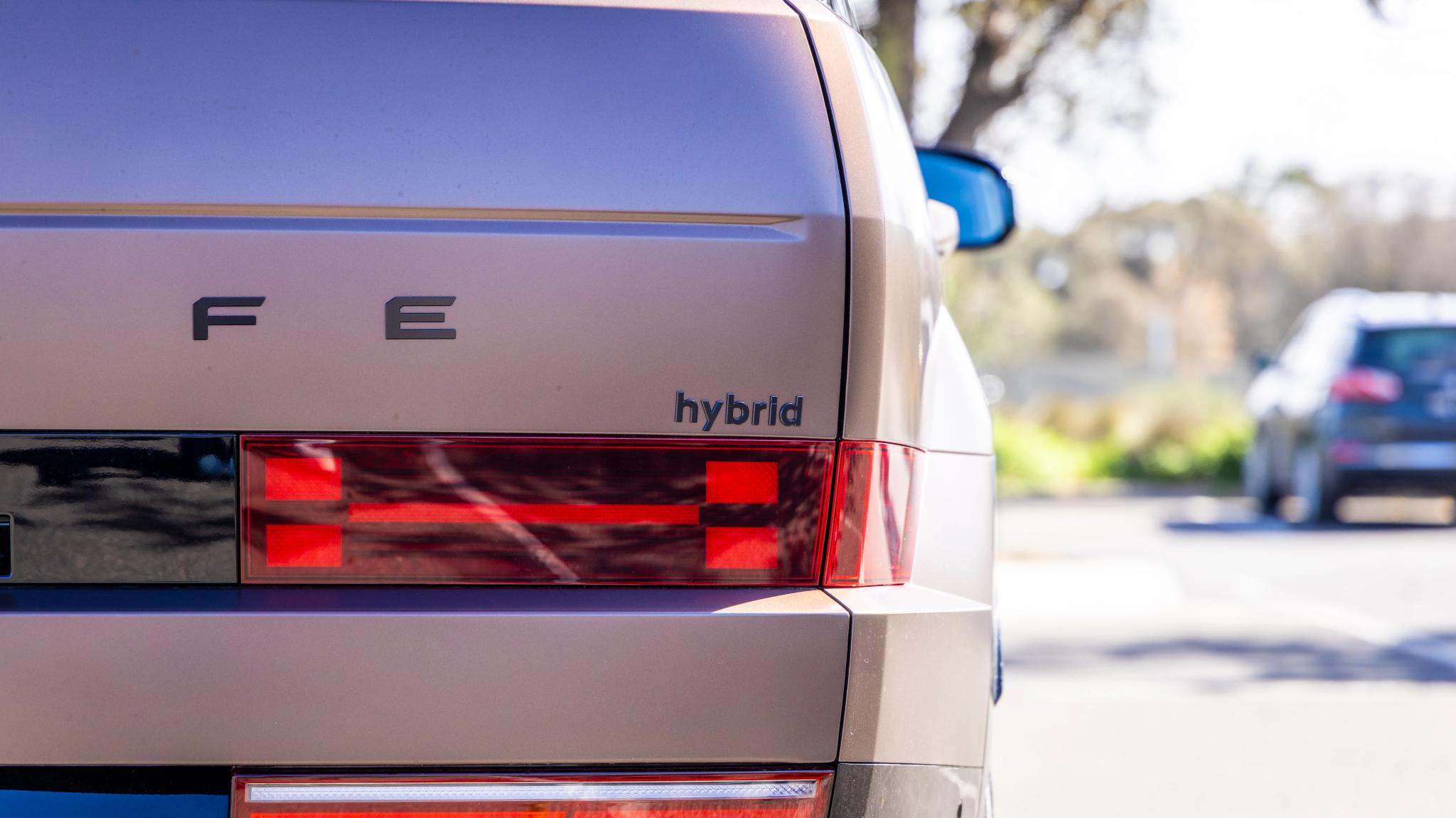 2026 Hyundai Santa Fe Hybrid rear badge