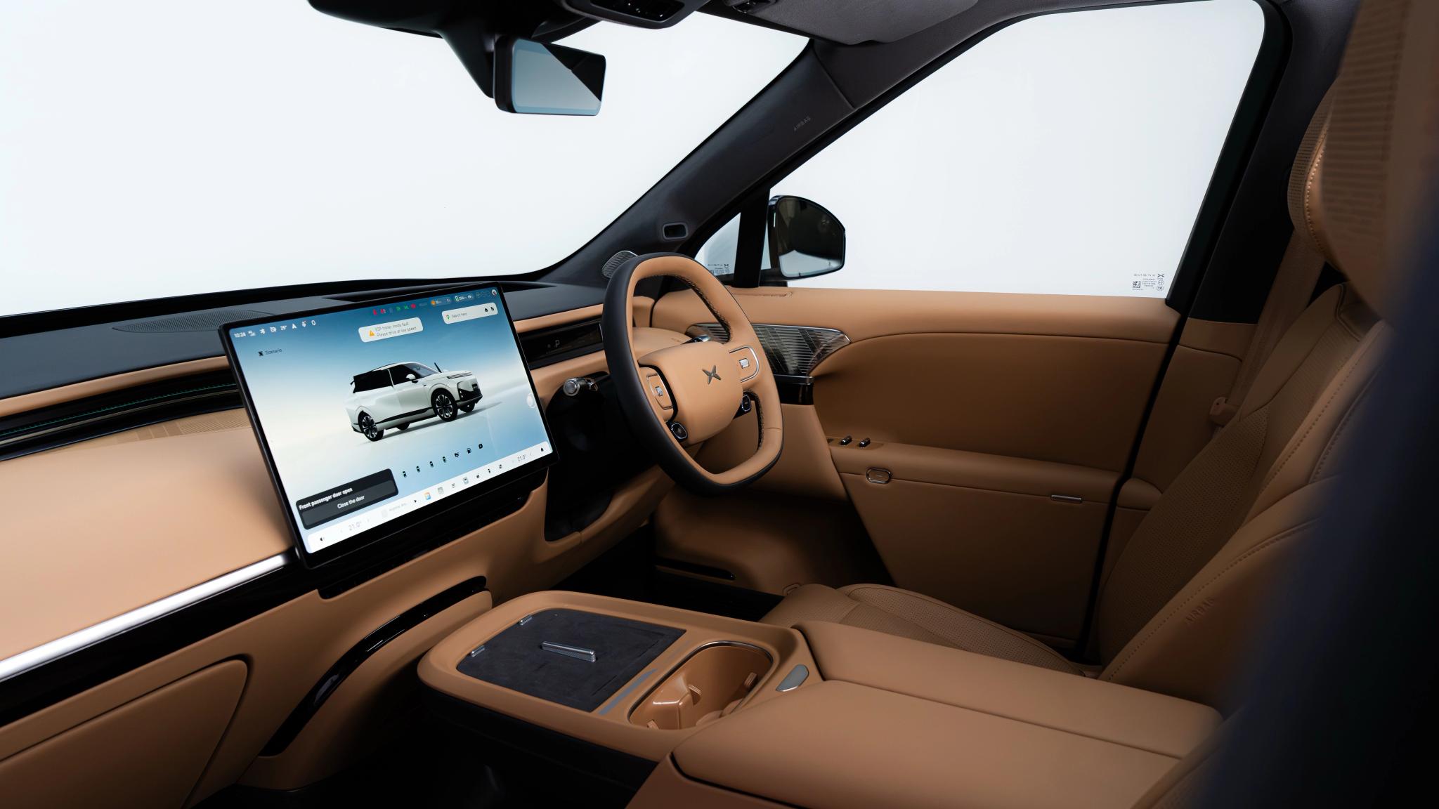 XPENG G9L seven-seat large SUV interior