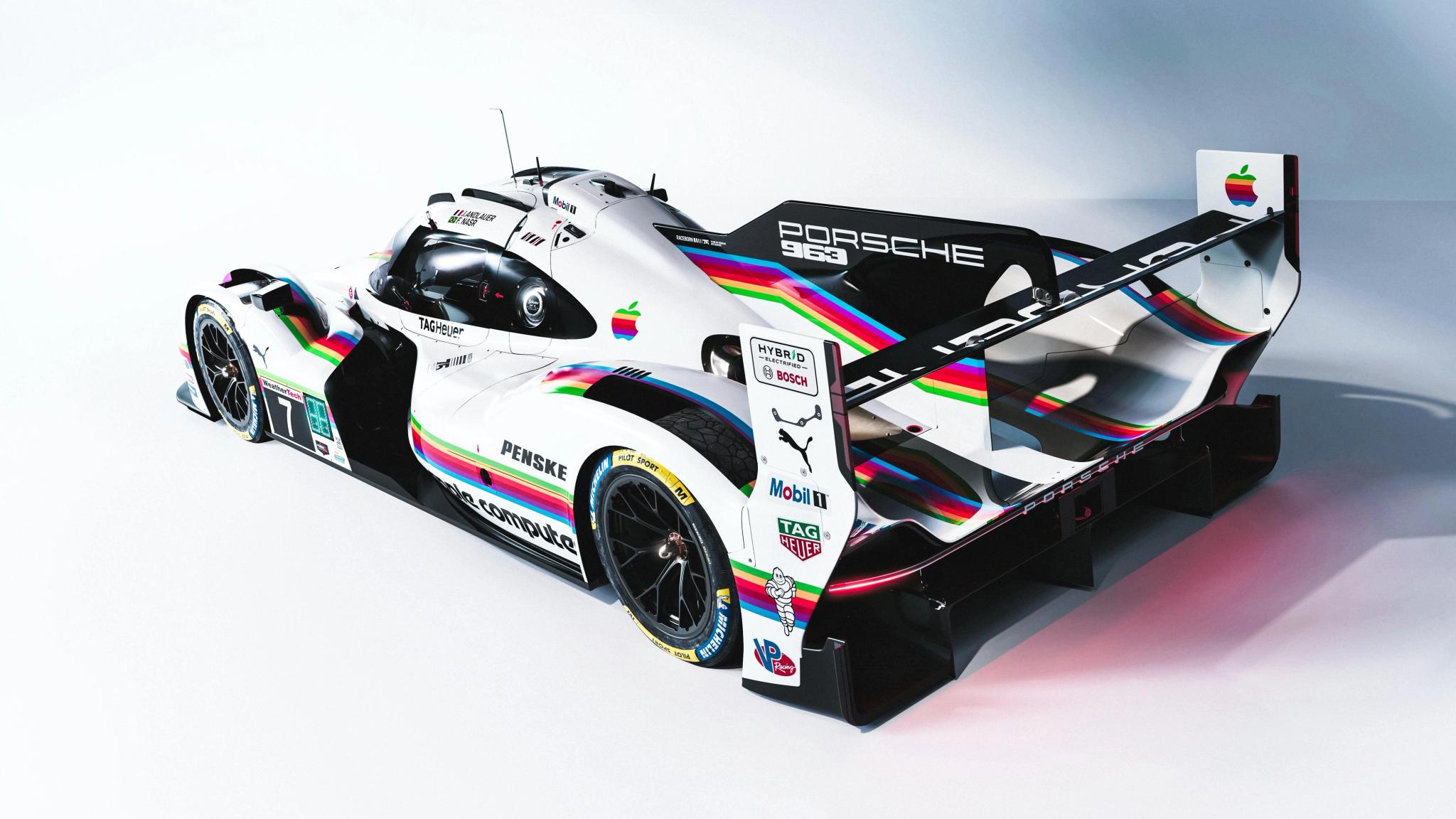 Porsche revives 1980 Apple Computer livery for Laguna Seca IMSA round - Image 3