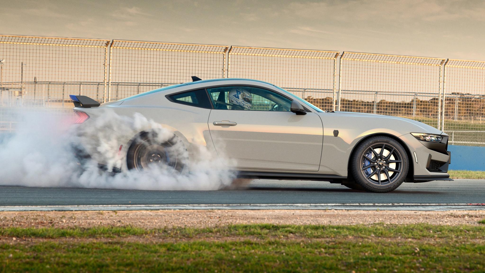 Ford Mustang Dark Horse returns with Triple Eight-built T8-Spec Pack - Image 3