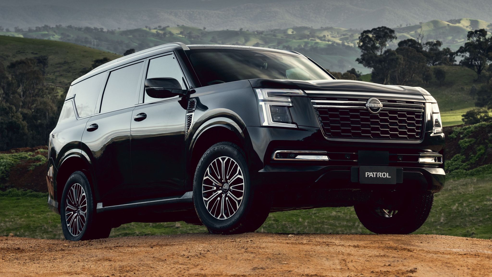 Nissan Patrol Y63 drops the V8 for a more powerful twin-turbo V6 - Image 1