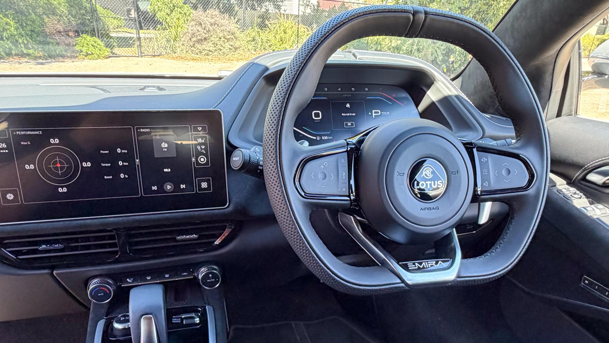 2026 Lotus Emira Turbo SE review - Image 7