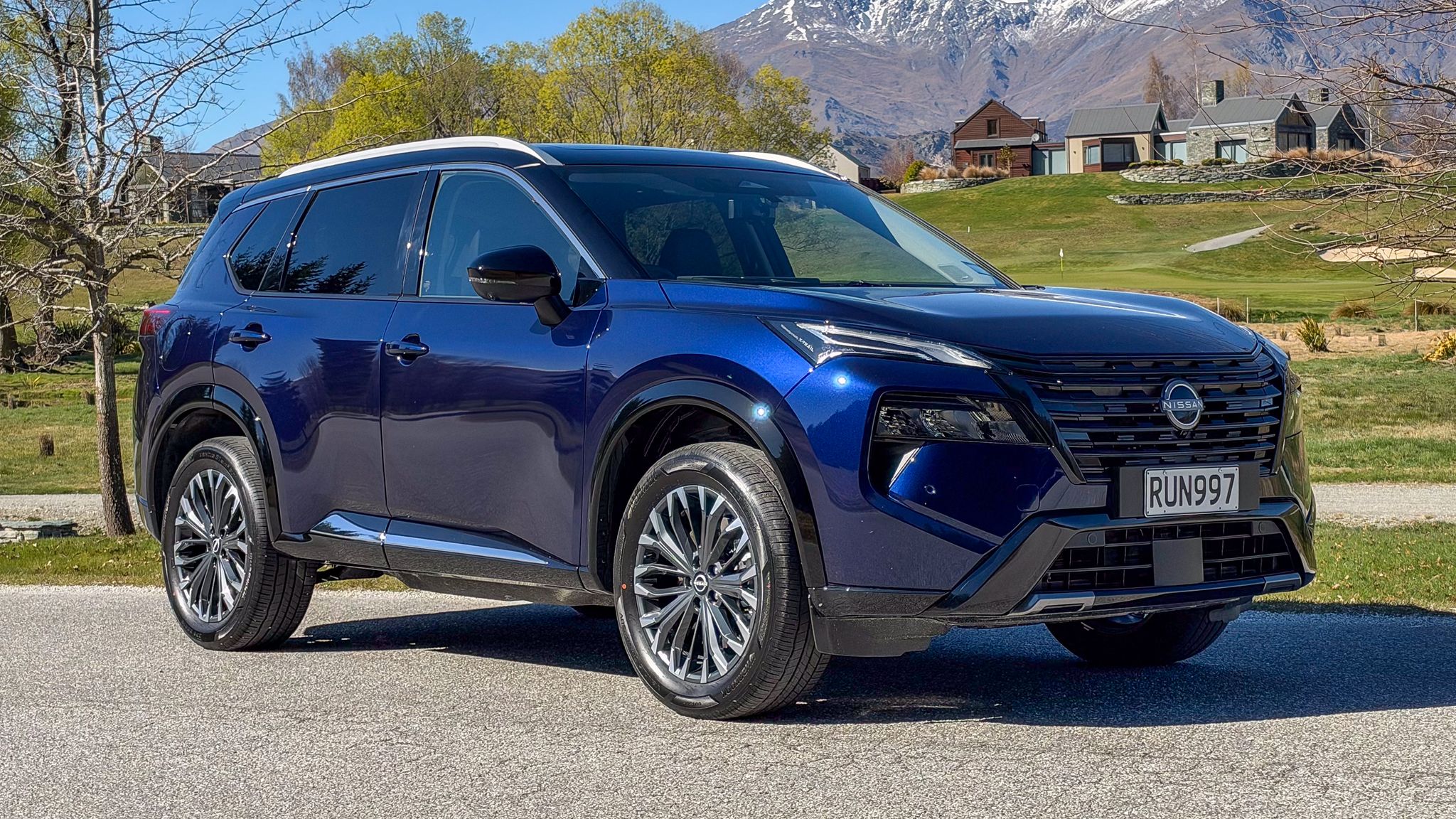 2026 Nissan X-Trail e-Power front three quarter