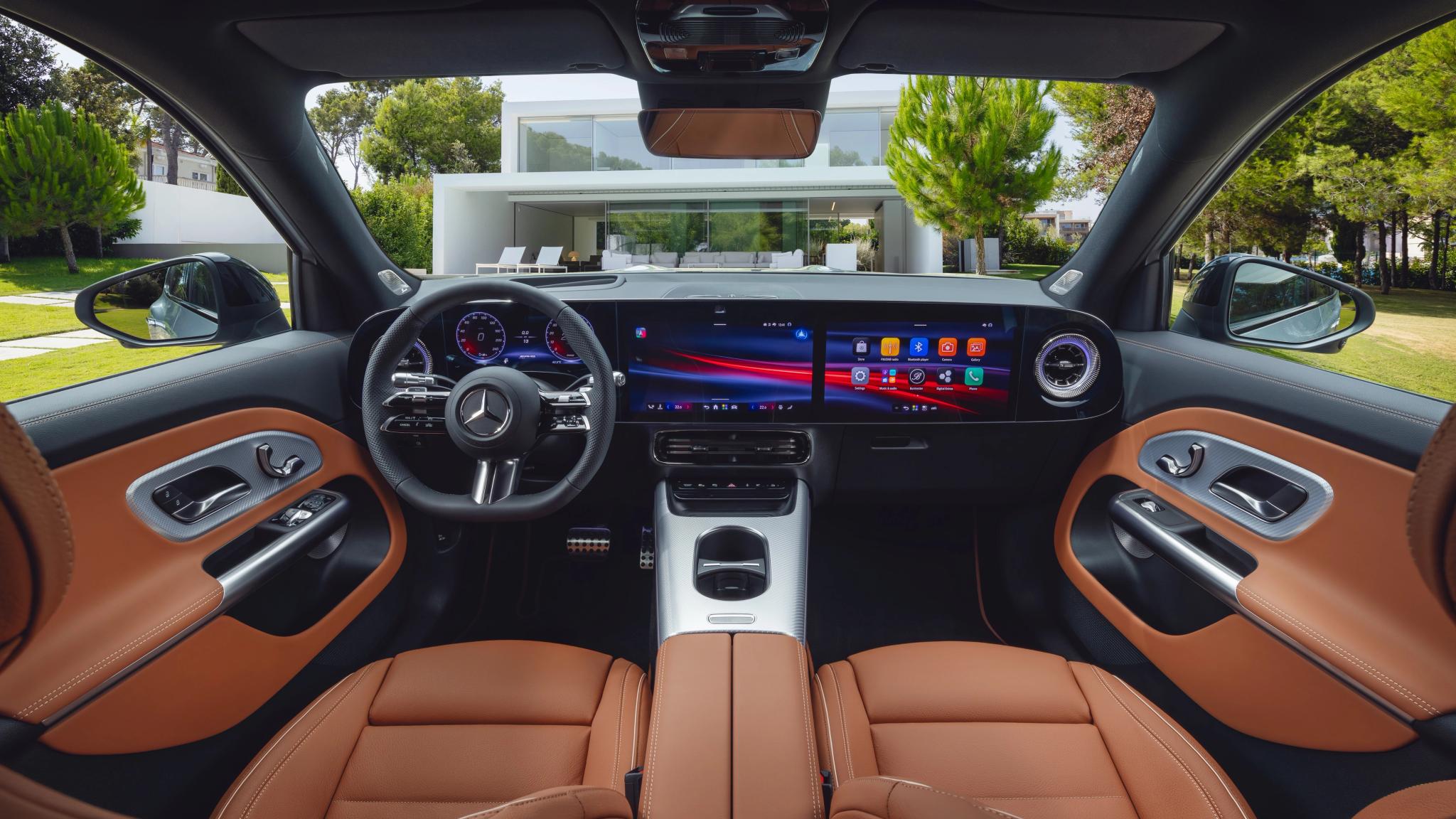 2027 Mercedes-Benz GLB seven-seat SUV front dashboard