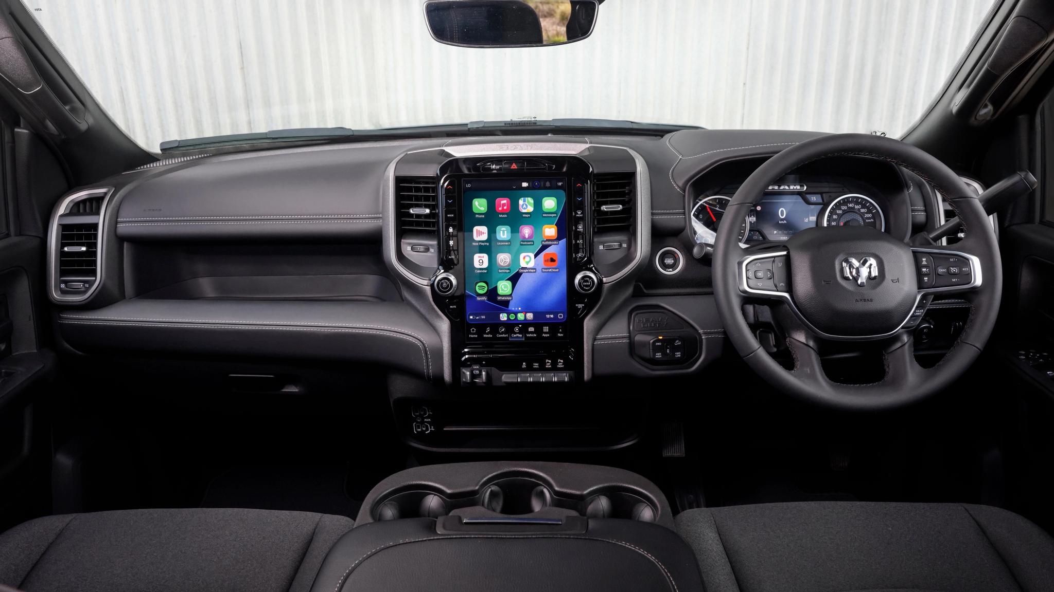 Ram 2500 Warlock HEMI V8 interior