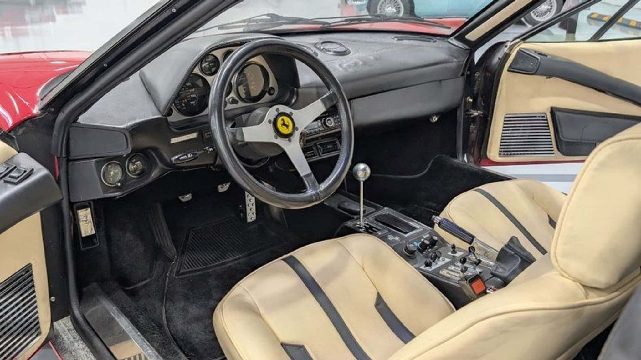 You can buy the Magnum P.I. Ferrari 308 GTS at auction - Image 5
