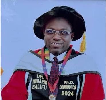 Picture of Dr Mubarik Salifu