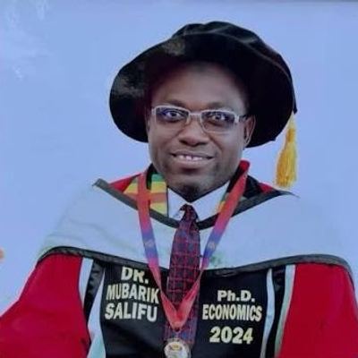 Picture of Dr Mubarik Salifu