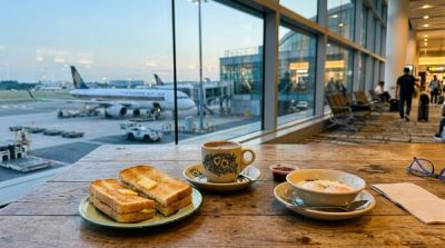 Changi Airport Breakfast Before an Early Flight: Kaya Toast, Kopi, Food Courts and What to Skip