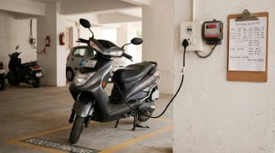 Electric Scooter Charging Cost in India: Units, Monthly Bill and Home Charging Checks