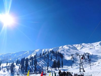 Kashmir Budget Travel Guide: Tips for an Affordable Trip