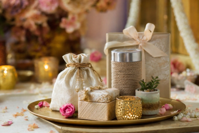 Indian Wedding Return Gifts: Useful Budget Ideas