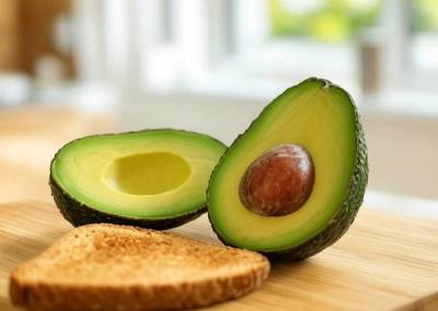 Avocado for Heart Health: 7 Benefits + Easy Toast Recipe