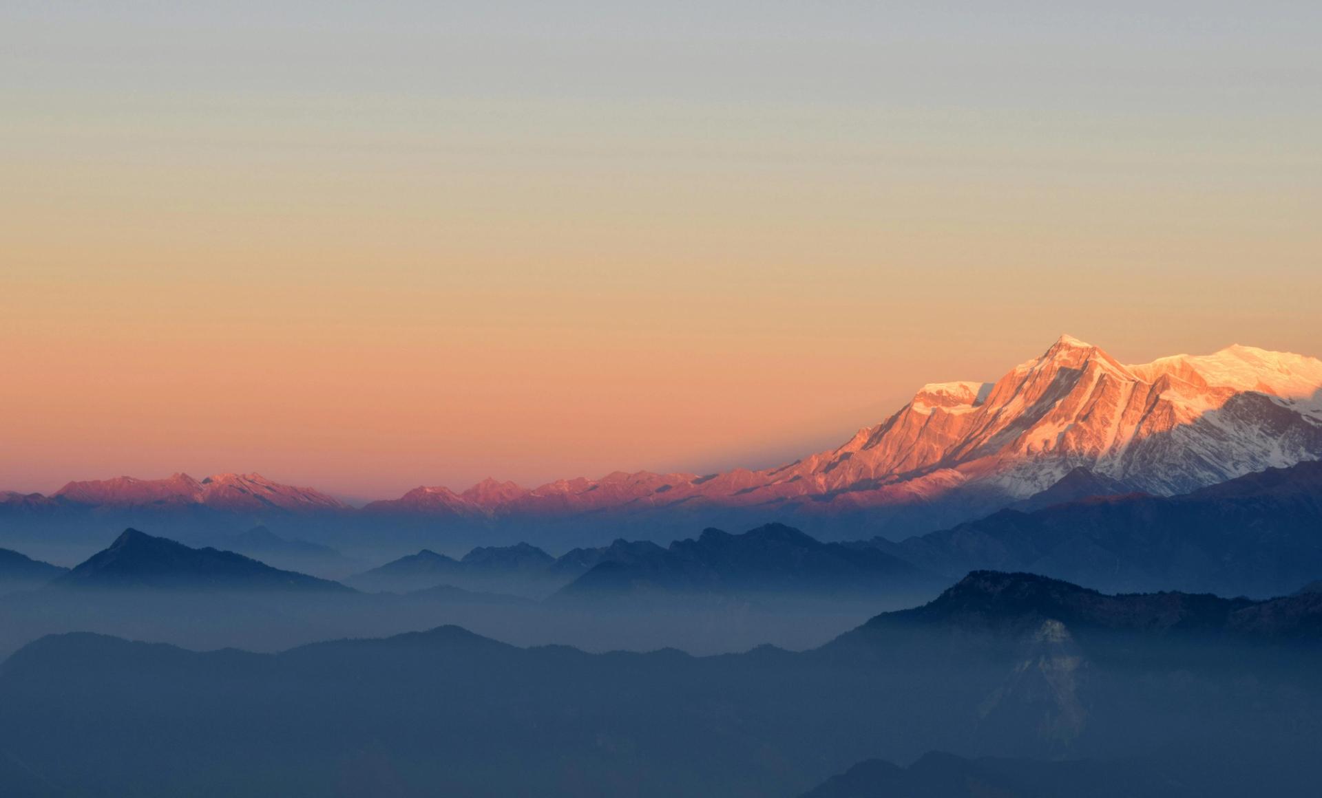 Plan Your 2025 Himalaya Trek: Essential Tips & Guide by Anya Sharma
